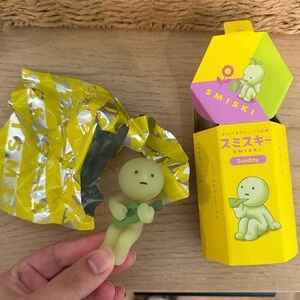 Authentic Smiski Sunday series guitarist